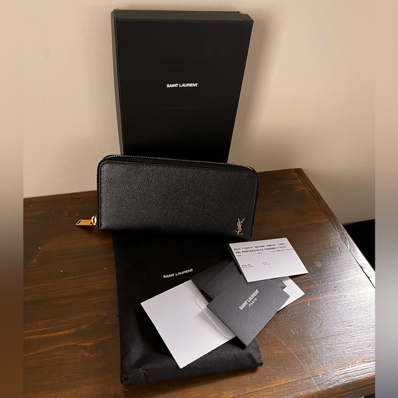 Ysl Wallet - Picture 3 of 7